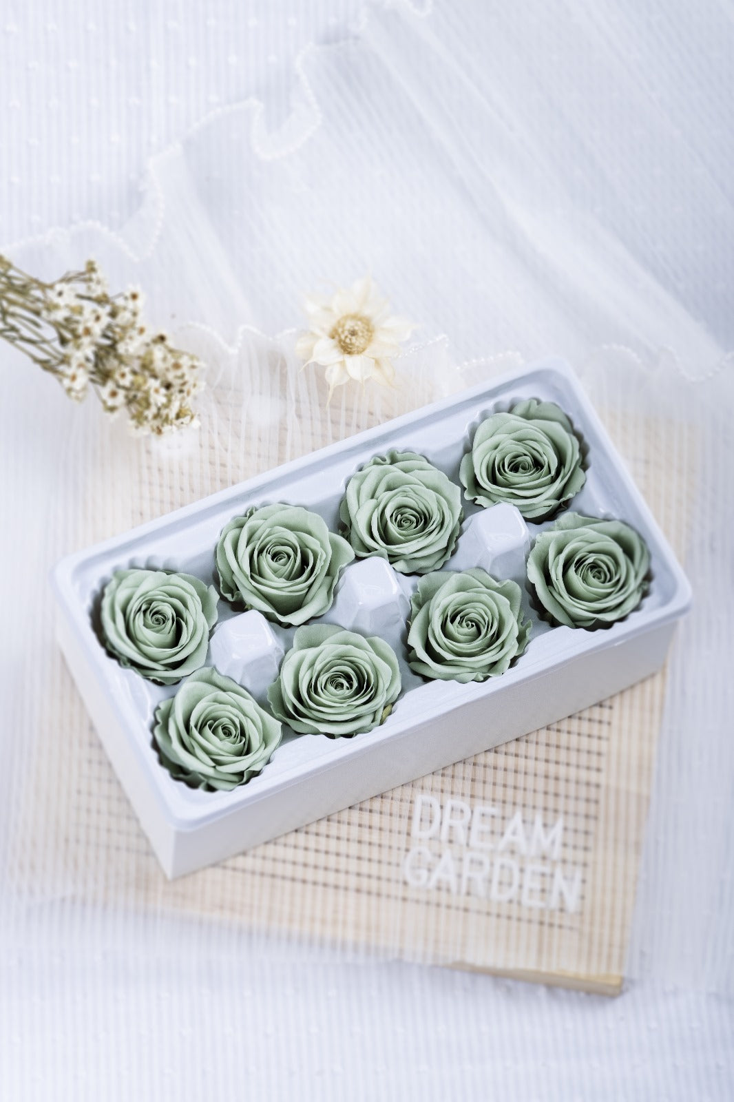Rose 8 Pcs