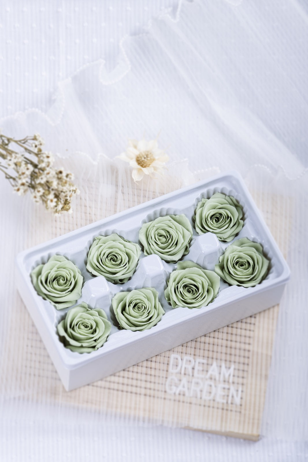 Rose 8 Pcs
