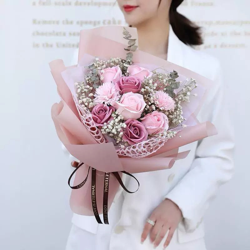 SG local Valentine's Day gift dried flower bouquet high-end finished product for girls rose preserved flower bouquet