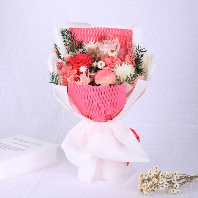 Valentine's Day gift dried flower bouquet high-end | DreamGarden SG