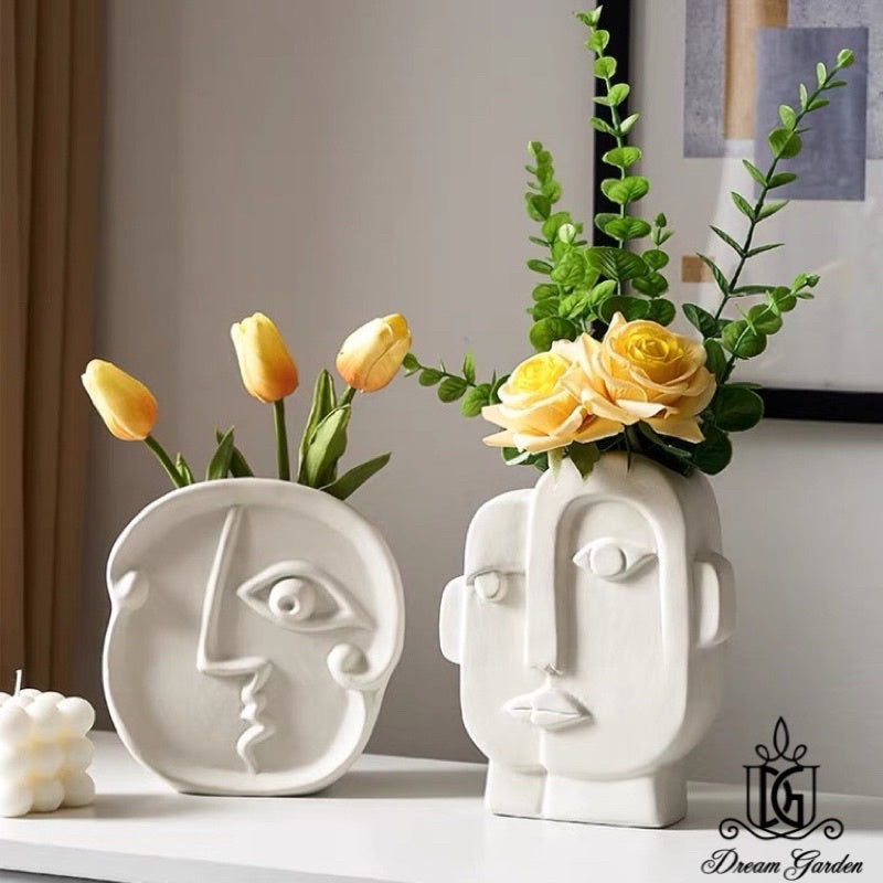 🇸🇬[SG Stock]🇸🇬Nordic Instagram Style Modern Ceramic Vase With Creative Human Face | Home Decorations | Preserved Flowers