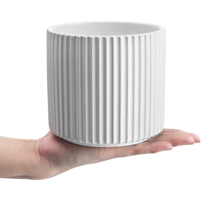 🇸🇬[SG Stock]SG Local European Style White color Vase with Pavilion pattern Dried Flower Vase|Flower Arrangement Ceramic