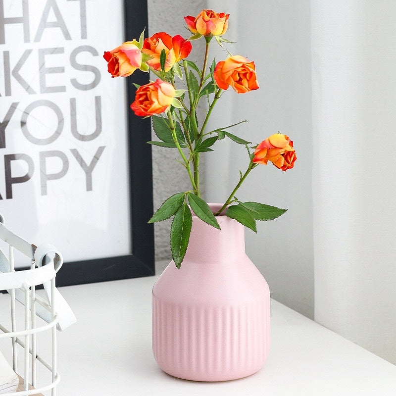 🇸🇬[SG Stock]🇸🇬Nordic Instagram Style modern ceramic vase with creative human face | home decorations | Preserved Flowers