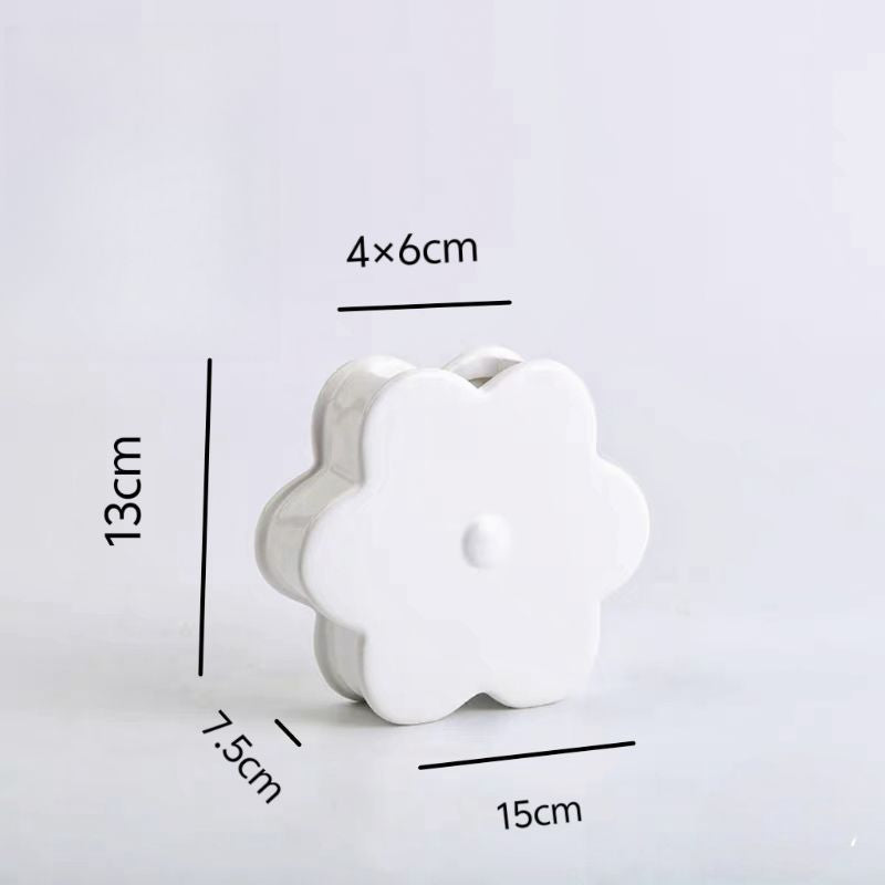 🇸🇬[SG Stock]Lovely flower matte ceramic flower vase decorating living room flower arrangement and decorative bouquet