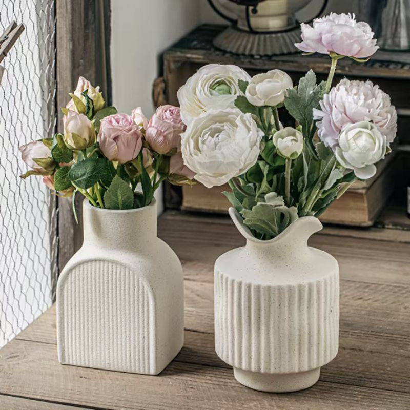 🇸🇬[SG Stock]Ins style water ceramic flower vase simple creative dried flowers home decoration pieces