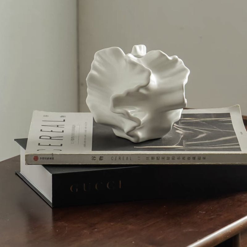 🇸🇬[SG Stock]Modern personality irregular ceramic flower vase retro art flower ware living room table furnishings