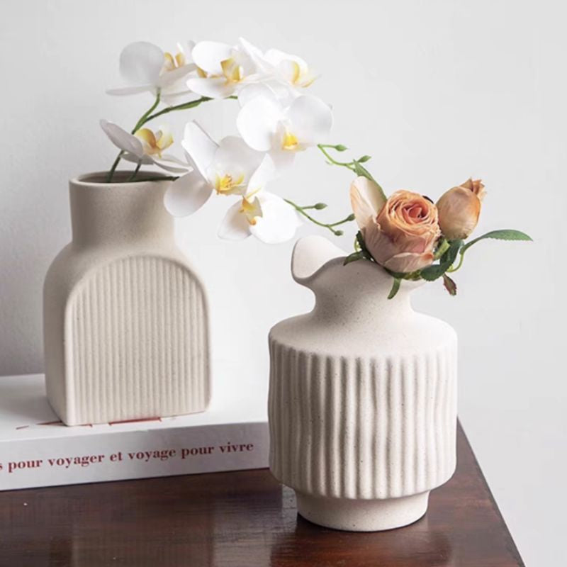 🇸🇬[SG Stock]Ins style water ceramic flower vase simple creative dried flowers home decoration pieces