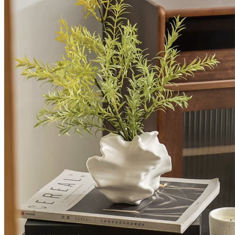 🇸🇬[SG Stock]Modern personality irregular ceramic flower vase retro art flower ware living room table furnishings