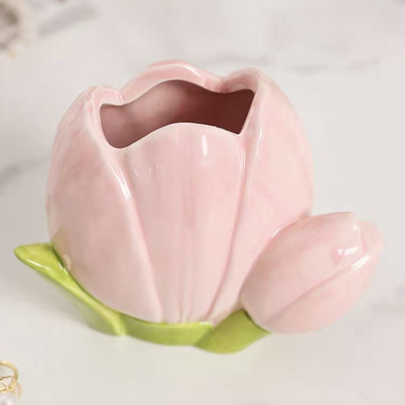 🇸🇬[SG Stock]Tulip ceramic flower vase, living room flower arrangement, flower Pot, makeup pen storage bucket