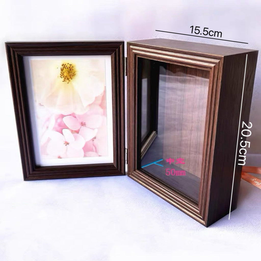 [SG stock ]Folding Photo Frame, Wooden photo frames decorated with dried flowers, preserved flower frame