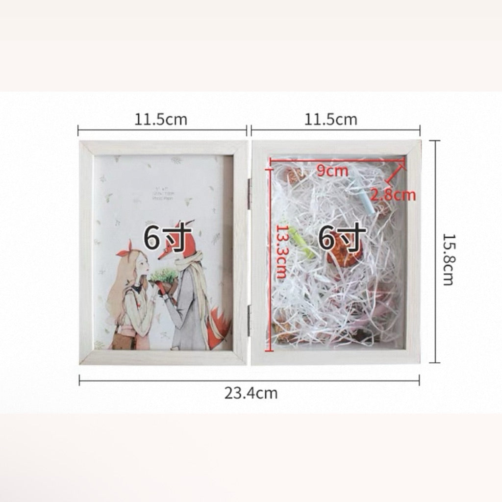 [SG stock ]Folding Photo Frame, Wooden photo frames decorated with dried flowers, preserved flower frame