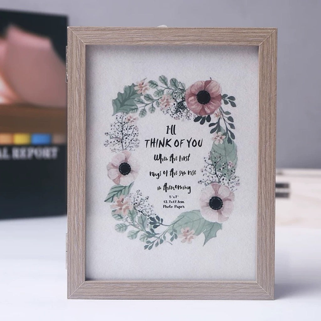 [SG stock ]Folding Photo Frame, Wooden photo frames decorated with dried flowers, preserved flower frame